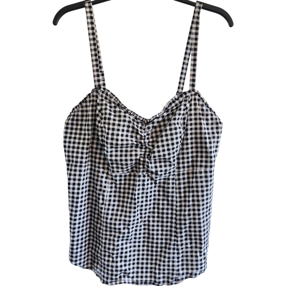 Torrid Size 2 Gingham Plaid Rockabilly Retro Top 🖤🍒🤍
